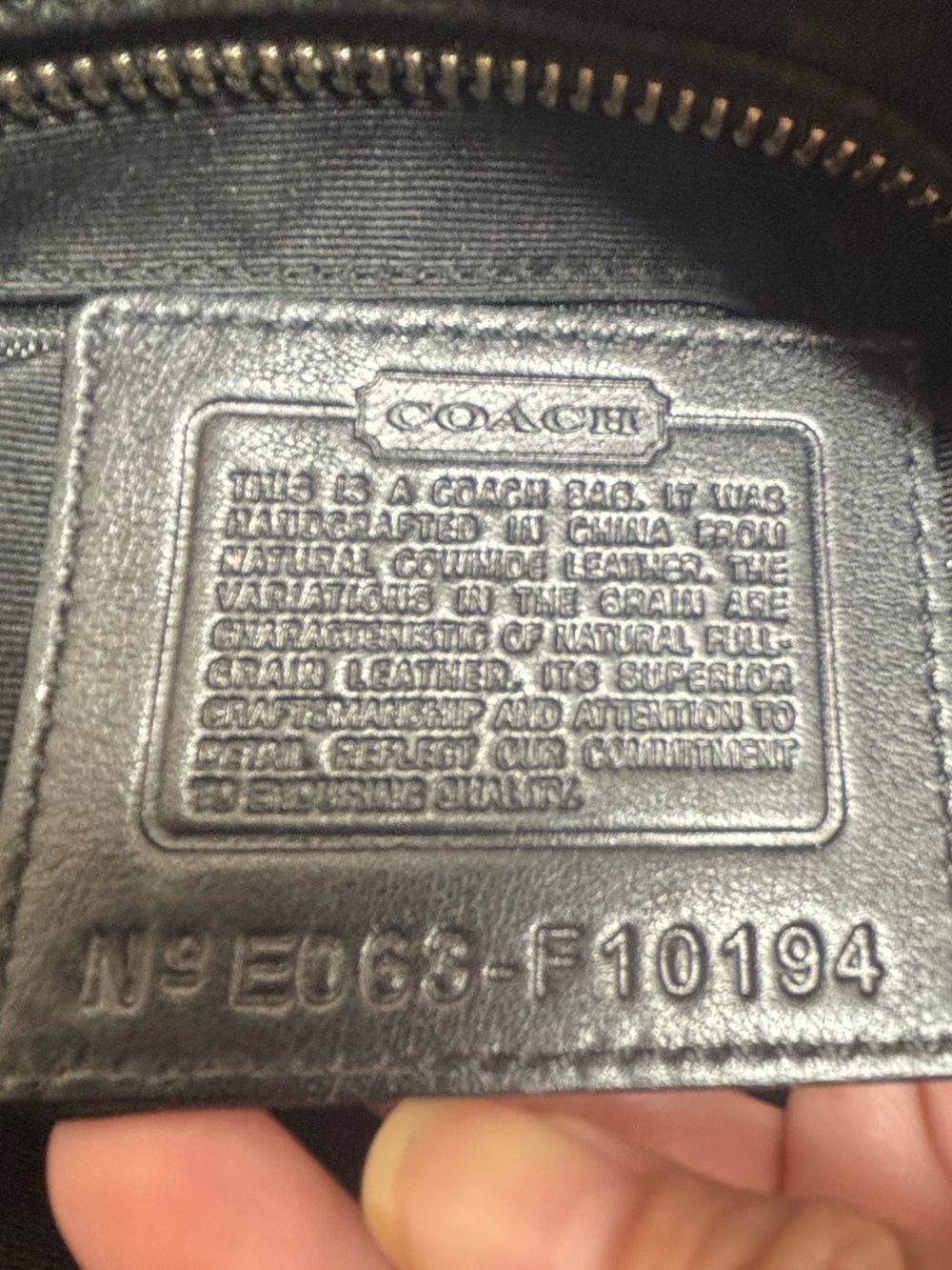Coach Hampton Black Leather Tote Shoulder Bag Zip Top Buckle Strap Purse - Picture 12 of 12
